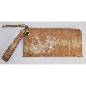 Hobo Vintage Wristlet Peach Pink Snakeskin Purse Clutch City Chic Retro
